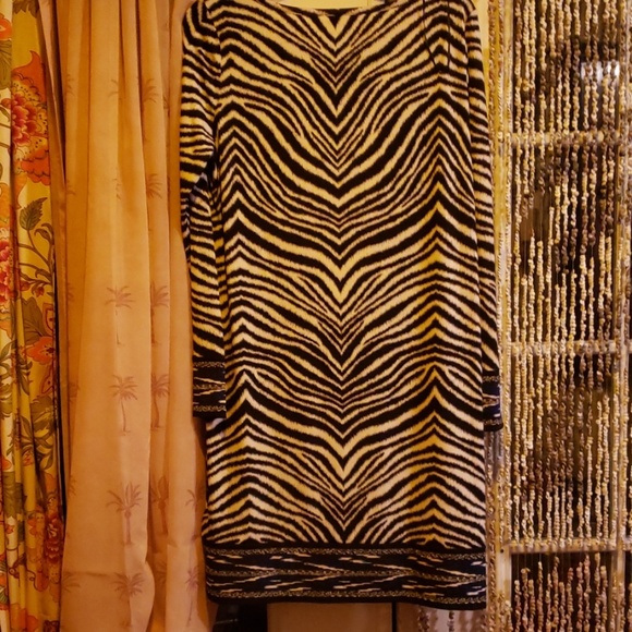 zebra print - Picture 2 of 2